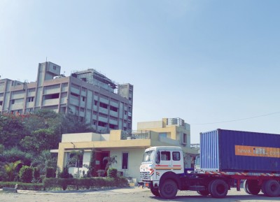 KESVI MAXIPLE LLP